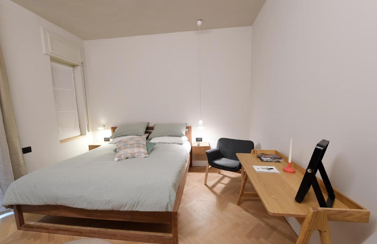 La Casa Sugli Archi Bed & Breakfast Salerno Ngoại thất bức ảnh