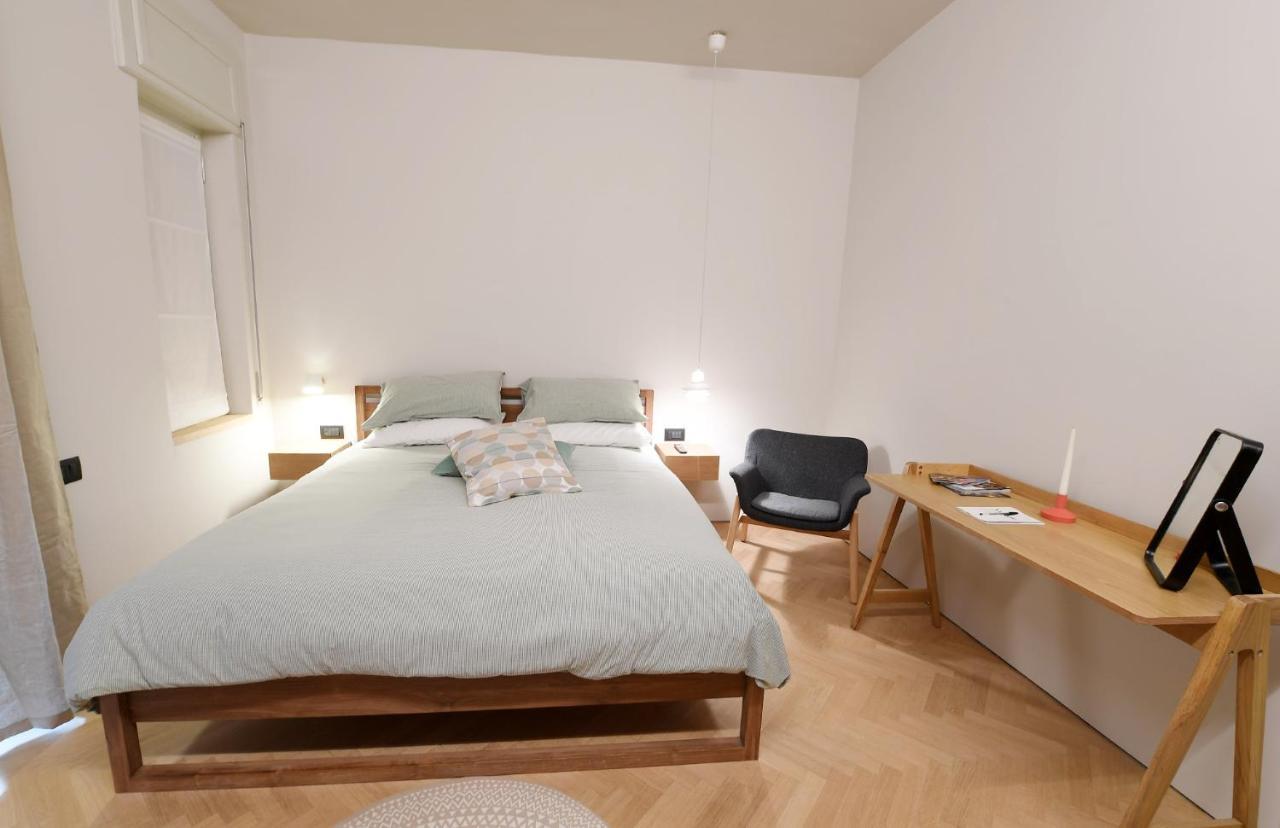 La Casa Sugli Archi Bed & Breakfast Salerno Ngoại thất bức ảnh
